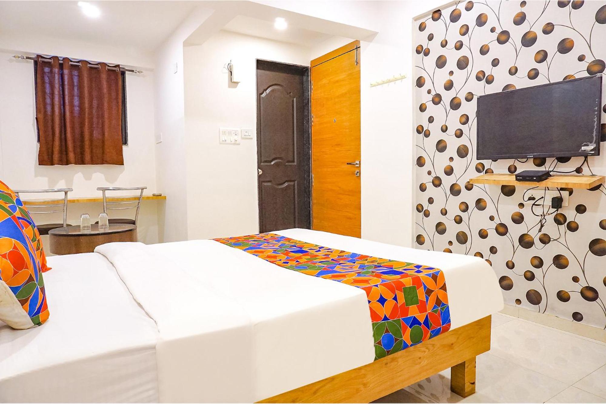 Fabhotel Saffron Inn I - Nr Darshan Museum Pune Exterior foto